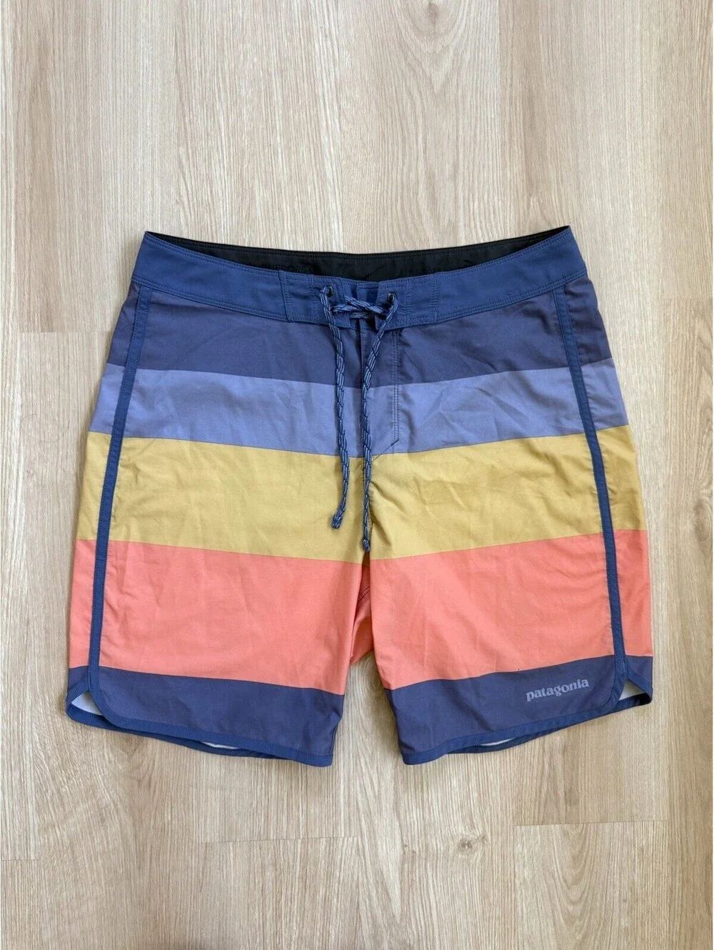 Patagonia Mens Hydropeak Board Shorts Size 30 Colorful Striped Summer Linerless